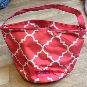Initials, Inc. tote bag with a pink and white quatrefoil pattern. Lunch